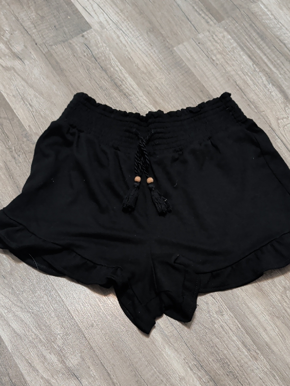No Boundaries Black Ruffle-Hem Drawstring Skort